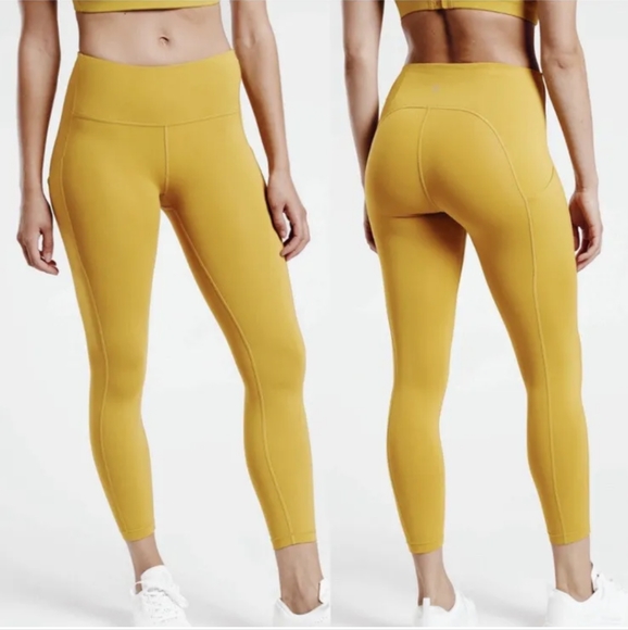 Athleta Pants - Athleta Ultimate Stash Pocket 7/8 Tight